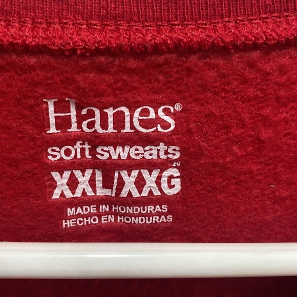 Hanes Red Sweatshirt- Love What Grandmas Do Best - Crewneck Vintage 🌟 - Picture 3 of 4